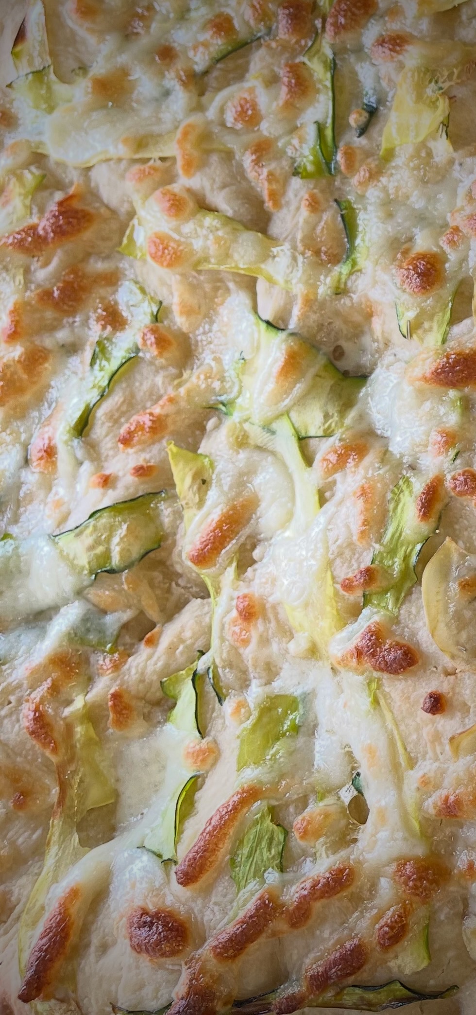 Pizza con le zucchine on White Base